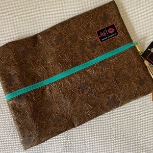 NWT Large Makeup Junkie Bag